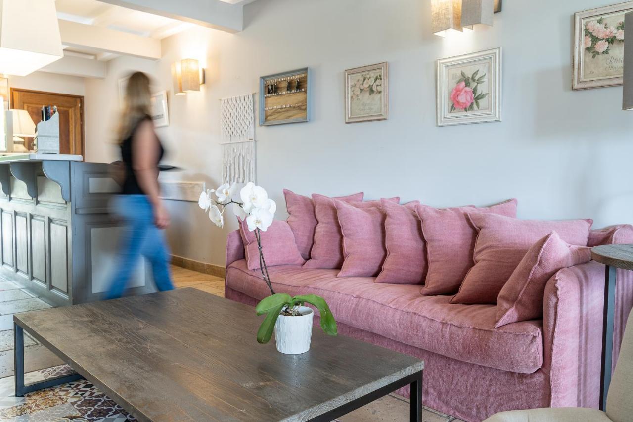Le Pre Saint Michel Hotel 3*